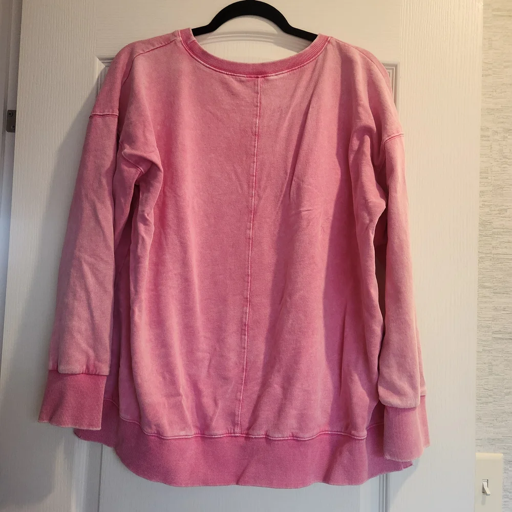 easel Pink Smiley Face Pullover Sweatshirt M Euc - Picture 3 of 3